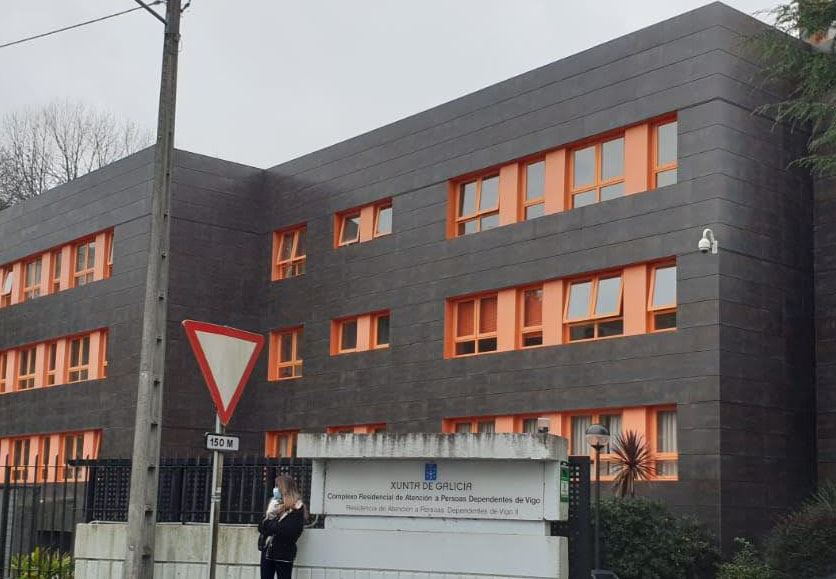 Sobrecarga de las enfermeras de las residencias de personas dependientes dependientes de la Xunta de Galicia